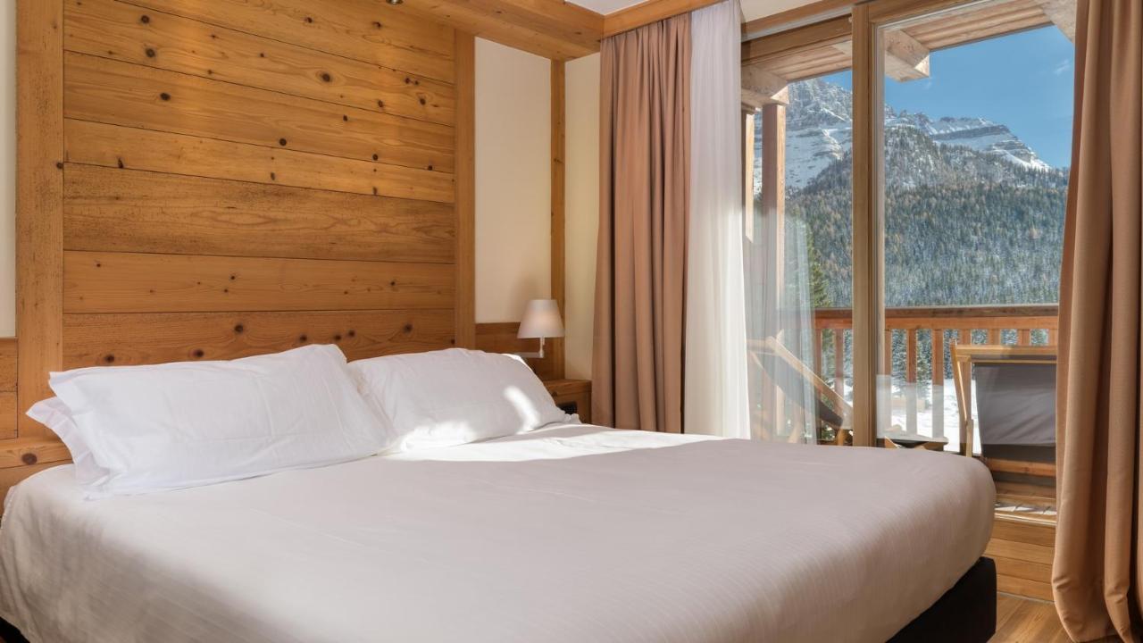 מדונה די קמפיליו Maribel Hotel מראה חיצוני תמונה